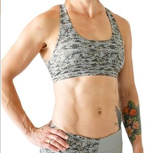 Born Primitive Vitality Sports Bra - Desert Camo